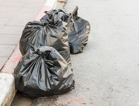 Organized house clearance process in Willesden