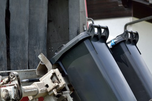 Residential and commercial skip hire services in Willesden