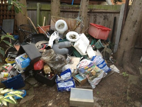 Efficient garden waste collection and transportation